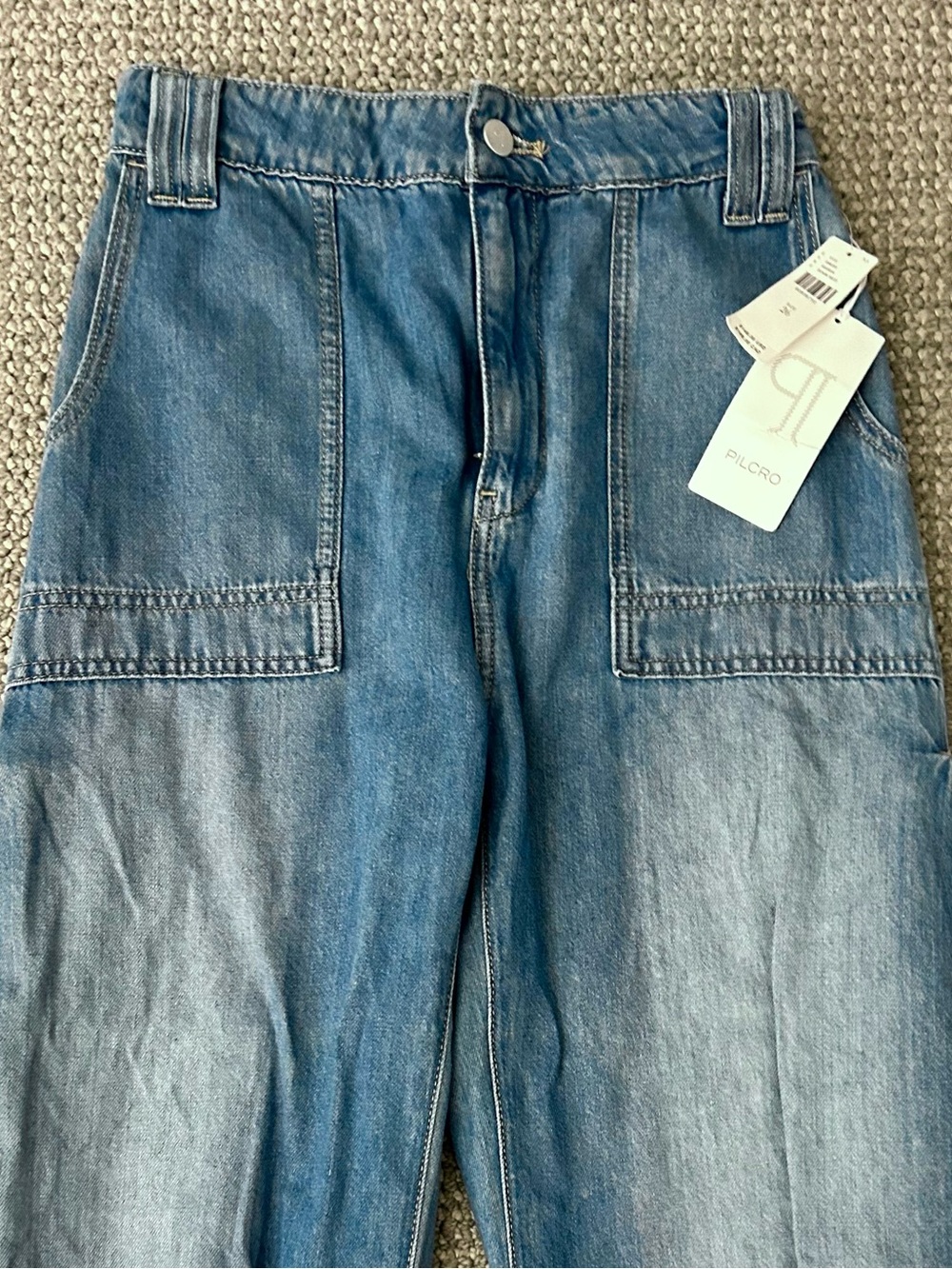 NEW Pilcro Anthropologie Wharfside High-Rise Jogger Jeans Denim Balloon Pants - Picture 2 of 9